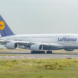 Lufthansa Airbus A380 Passagierflugzeug. von Jaap van den Berg