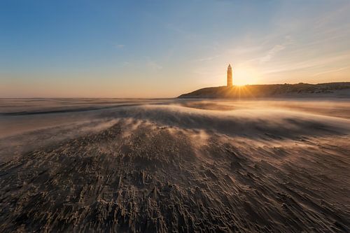 The Texel lighthouse on a cold winter morning
