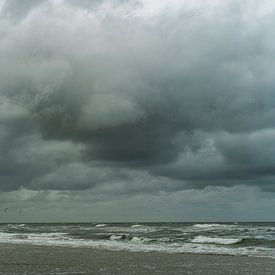 Dunkler Himmel über dem Wattenmeer | Hollands Glorie von Van Kelly's Hand