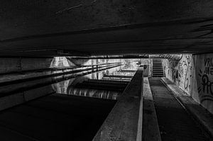 water onder de brug