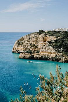 Abendessen an den Steilküsten der Algarve