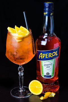 Alkoholfreier Cocktail mit Finley Bitter Lemon und Apfelsaft