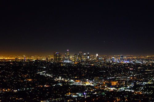 Financial district  by Ton Kool