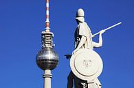 Tour de télévision de Berlin avec sculpture de pont par Frank Herrmann Aperçu