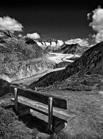 Please, sit down! Aletsch Gletscher Zwitserland