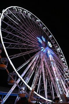 Ferris wheel by P.D. de Jong