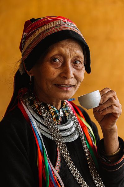 Tea Break in Ha Giang by Remon Rijper