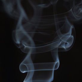 Smoke by Harold van Wunnik