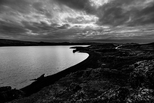 IJsland in Black and White, Grindavik van Mark de Weger