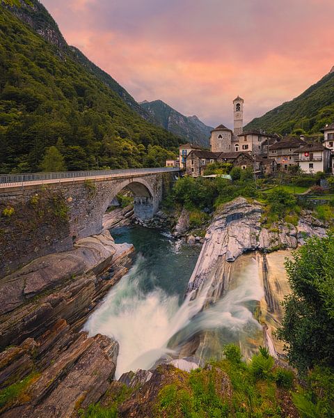 Sunset in Lavertezzo, Switzerland by Henk Meijer Photography