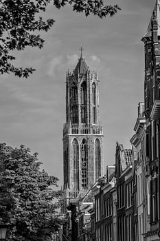 De Dom van Utrecht gezien vanaf de Oudegracht