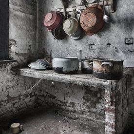 Verlaten keuken 2 - Urbex van Ingrid Van Damme fotografie