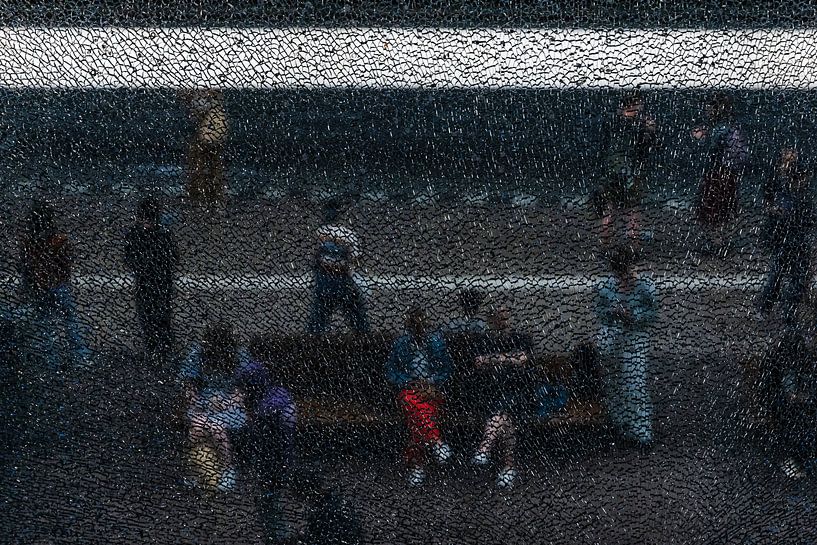 Waiting People // Art // Station // 1 van Rita Kuenen