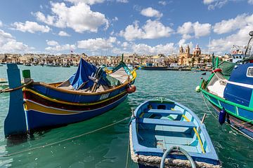 Malta bootjes in de haven bij Marsaxlokk van Eric van Nieuwland