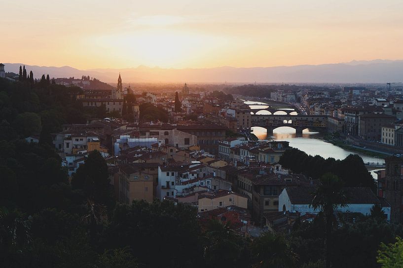 Florence by Hello Pompoyo