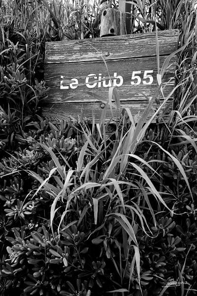 Sign of Club 55 by Tom Vandenhende