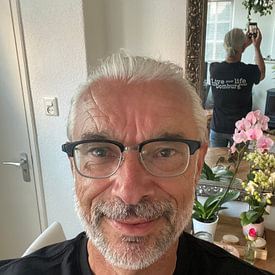 Jan van den Broek 2BHAPPY4EVER photo de profil