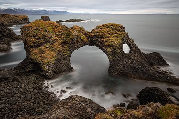 Icelandic rock (Gatklettur) horizontal