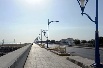 Küstenstraße bei Sohar (Oman)
