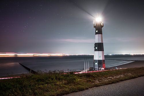 Leuchtturm von Breskens bei Nacht