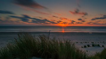 Sonnenuntergang am Wattenmeer auf Ameland von Dennie Jolink