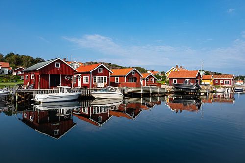Uitzicht op het dorp Hamburgsund in Zweden