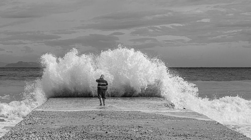 Bubbles in the surf by Chris van Dijke