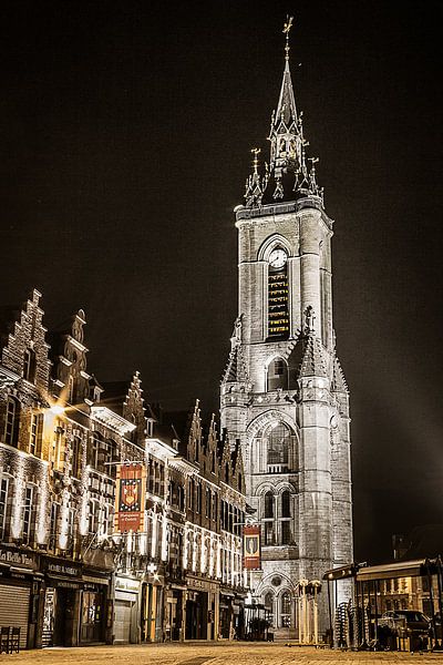 Glockenturm bei Tournai (Tournai) von Studio Kunsthart