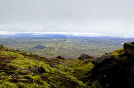 Perfect view on the Lakagígar crater ridge by Frank's Awesome Travels