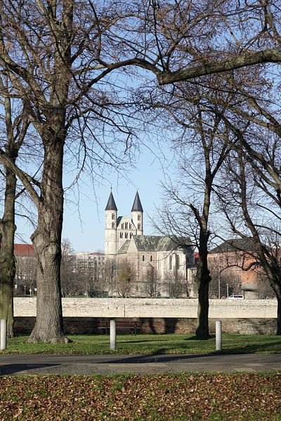 Convent of our dear women by Heiko Kueverling