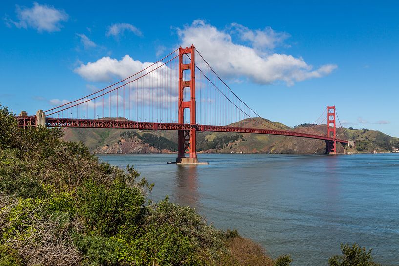 Golden Gate Bridge in volle Glorie van Peter Leenen