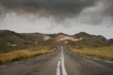 De weg naar je volgende bestemming, IJsland van Fenna Duin-Huizing