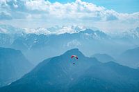 Paragliders over de Berchtesgadener