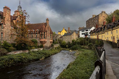 Dean Village en Water of Leith Edinburgh Scotland