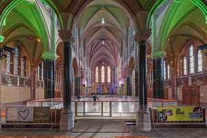 Skating rink in a Church sur Rinus Lasschuyt Fotografie