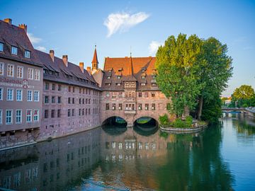 Nuremberg : l'hôpital Heilig-Geist en été