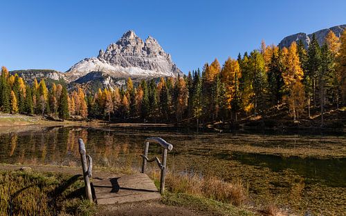 Soleil matinal au Lago Antorno dans les Dolomites, Italie sur Adelheid Smitt