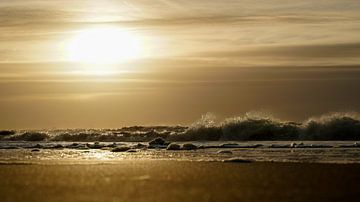 Zonsondergang Noordzeekust Zeekust Nederland Goud 16x9 van Martijn Jebbink Fotografie