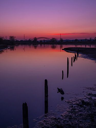 Kleurige avondlucht boven Meinerswijk Arnhem
