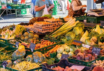 Verse groenten op de wekelijkse markt