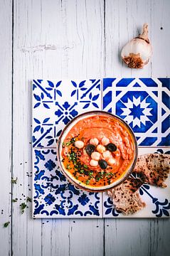 Hummus with Portuguese tiles