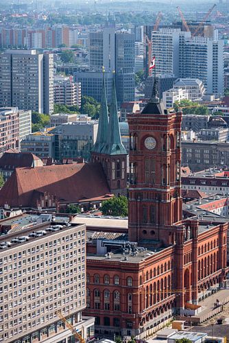 Rode stadhuis en St Nicolaaskerk