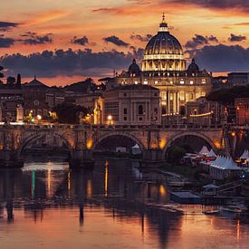 St Peter's by Ronne Vinkx