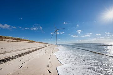 Summer Maasvlakte beach. by Bfec.nl