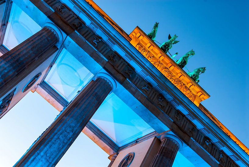 Bildtitel: Brandenburger Tor bei Nacht von Alexander Baumann