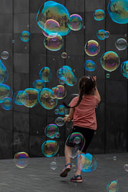 Surrounded by Dreams von Marisa Reyes