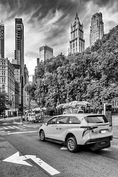 NYC street scene with Woolworth Building | Monochrome