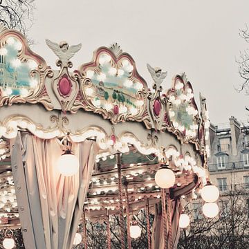 Parissquarecarrousel 20x20 van Grace Digital Art Co