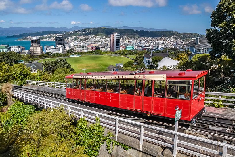 Kabelbaan in Wellington, Nieuw Zeeland van Christian Müringer