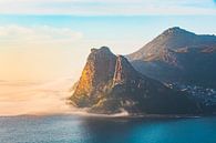 Hout Bay in Cape Town is taken over by the fog - South Afrika by Michiel Ton thumbnail